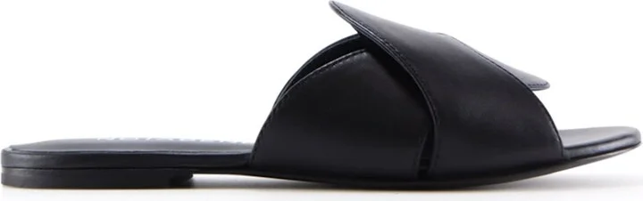 Fanny Sandals, Black Leather