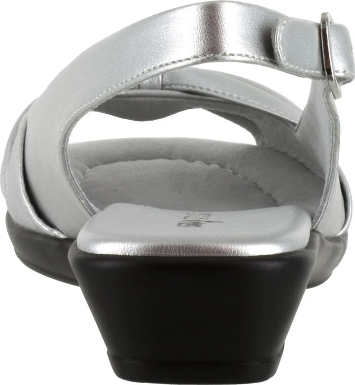 Fantasia Slingback Pump - Image 2