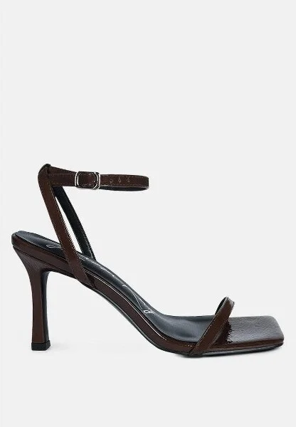 Fantasy Mid Heel Square Toe Sandals Women