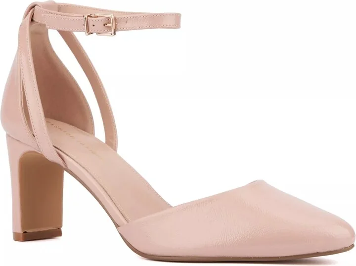 Fashion To Figure Wide Width Haisley Pump