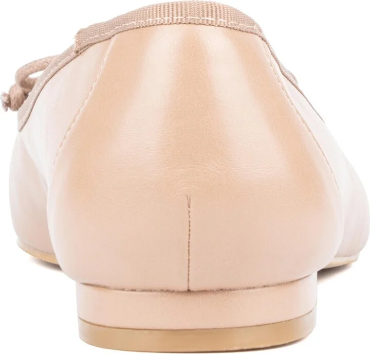 Fashion To Figure Women's Fawn Ballet Flat - Wide Width - Image 5