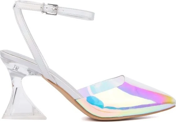 Fashion To Figure Women's Jacki Ankle Strap Heel Pump - Wide Width - WHITE, - Image 3