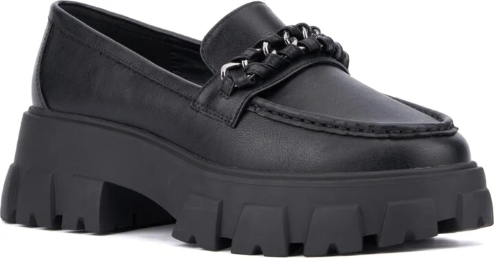 Fashion To Figure Women's Jazelle Loafer - Wide Width