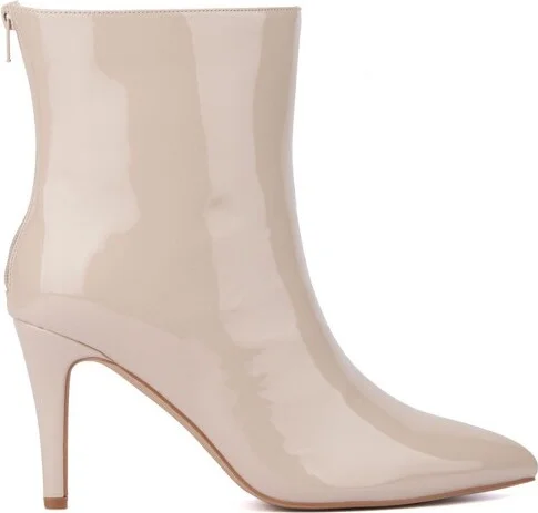 Fashion To Figure Women's Madelina Heeled Boot - Wide Width - , BLACK PATENT - Image 3