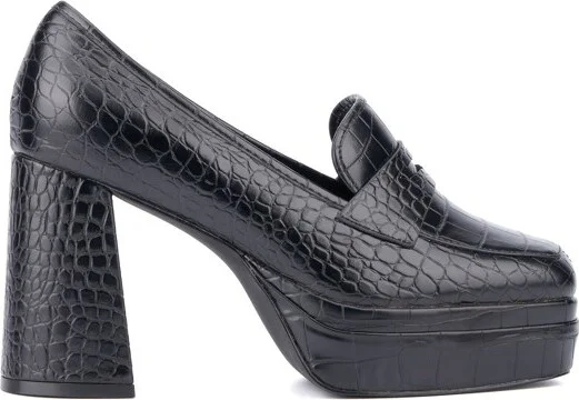 Fashion To Figure Women's Madelyn Platform Loafer - Wide Width - , GREEN CROC - Image 3