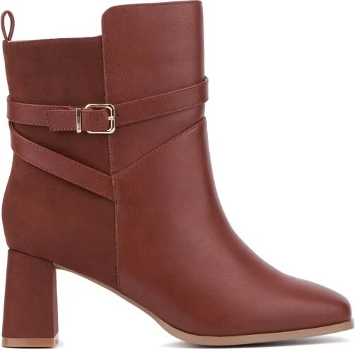 Fashion To Figure Women's Malana Heeled Boot - , RED - Image 2