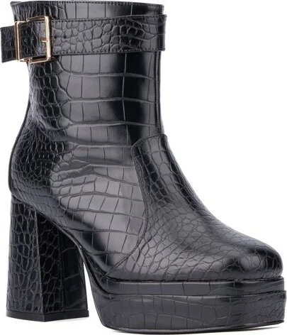 Fashion To Figure Women's Mari Platform Boot - Wide Width - , BLACK CROC