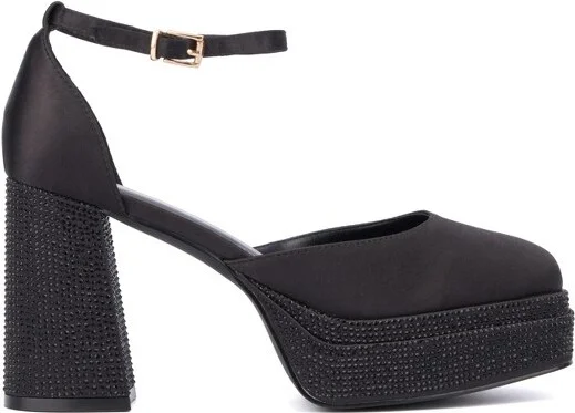 Fashion To Figure Women's Martine 2 Gemmed Platform - Wide Width - , BLACK - Image 2