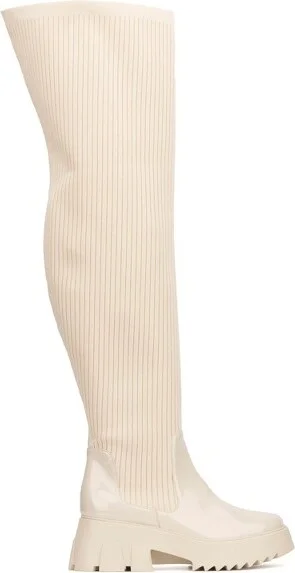 Fashion To Figure Women's Odelia - Lug Sole - Wide Width - , BLACK - Image 3