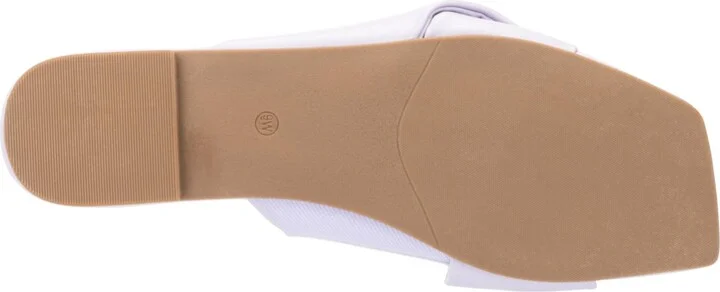 Fashion To Figure Women's Pamela Wide Width Flats - Image 5