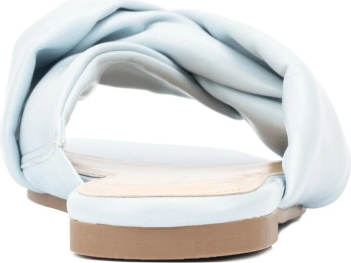 Fashion To Figure Women's Pamela Wide Width Flats - Image 6