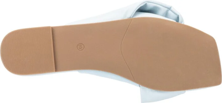 Fashion To Figure Women's Pamela Wide Width Flats - Image 7