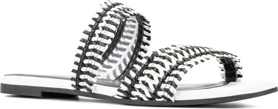 black/white