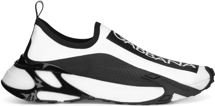 Fast mesh sneakers