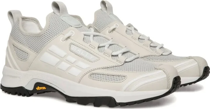 Faster sneakers - Image 2