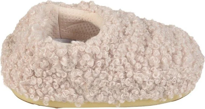 Faux Curly Slip-on Sandals