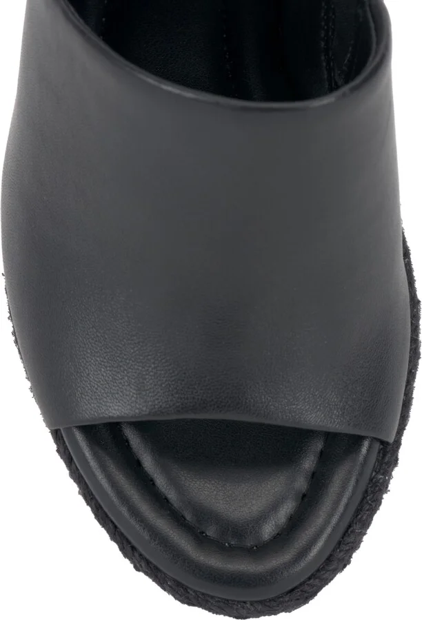 Fayla Wedge Sandal - Image 8