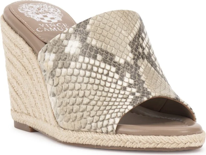 LIGHT TAUPE