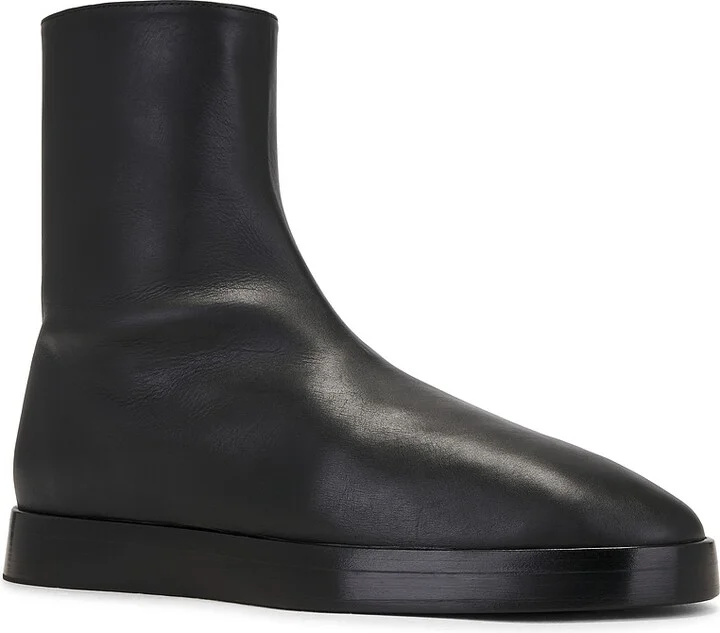 Fear of God Mule Hi L in Black - Image 2