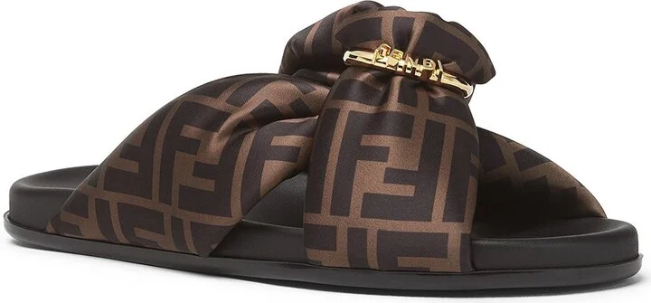 Feel Knotted Slide Sandal