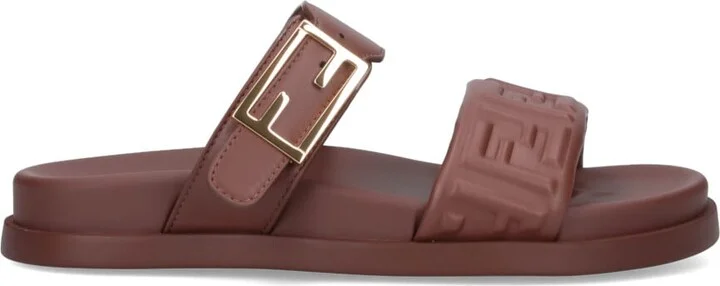 feel Slide Sandals