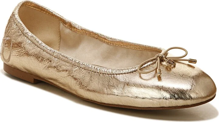 Felicia Flat