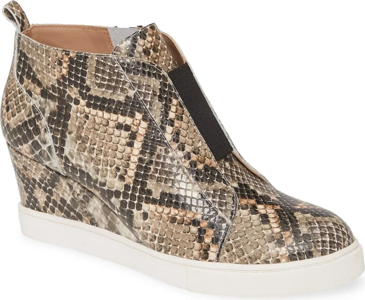 Felicia III Wedge Sneaker