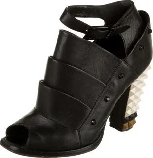 Fendi - Image 2