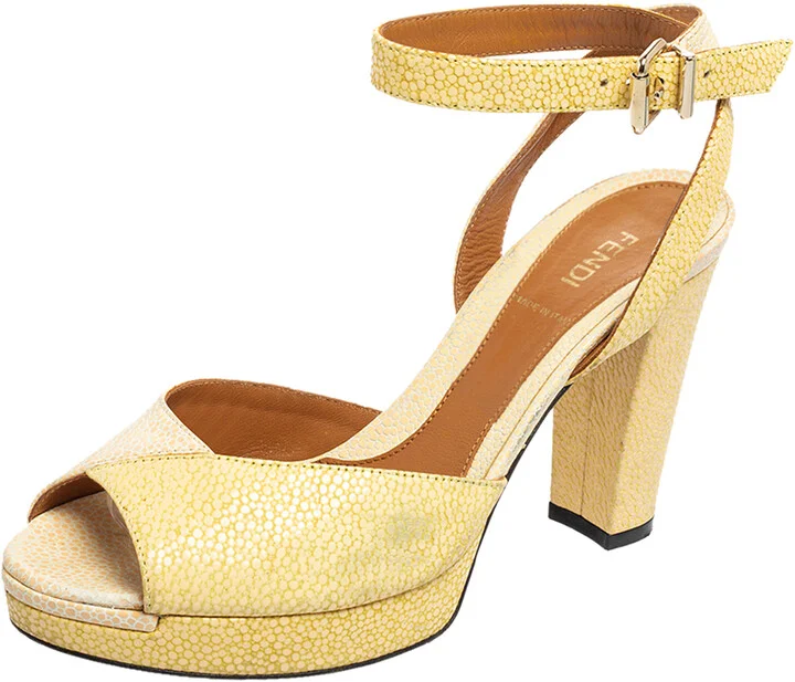 Fendi Beige/White Leather Ankle Strap Peep Toe Sandals Size 36