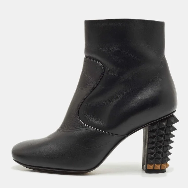 Fendi Black Leather Studded Ankle Boots Size 36