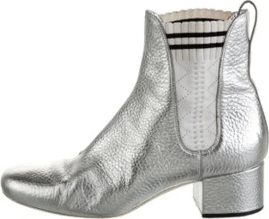 Pattern Prints, Silver, White