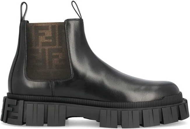 Fendi Logo Detailed Round Toe Ankle Boots