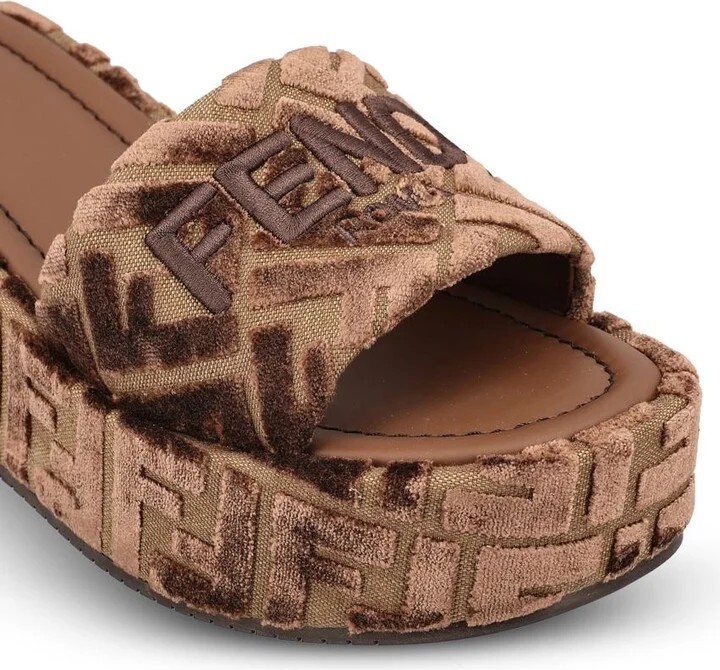 Fendi Sandals - Image 4