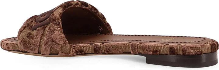 Fendi Sunshinew Velvet Slide - Image 3