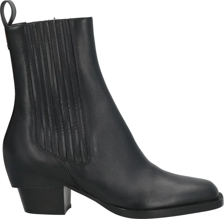 Fendi Woman Ankle boots - Image 3