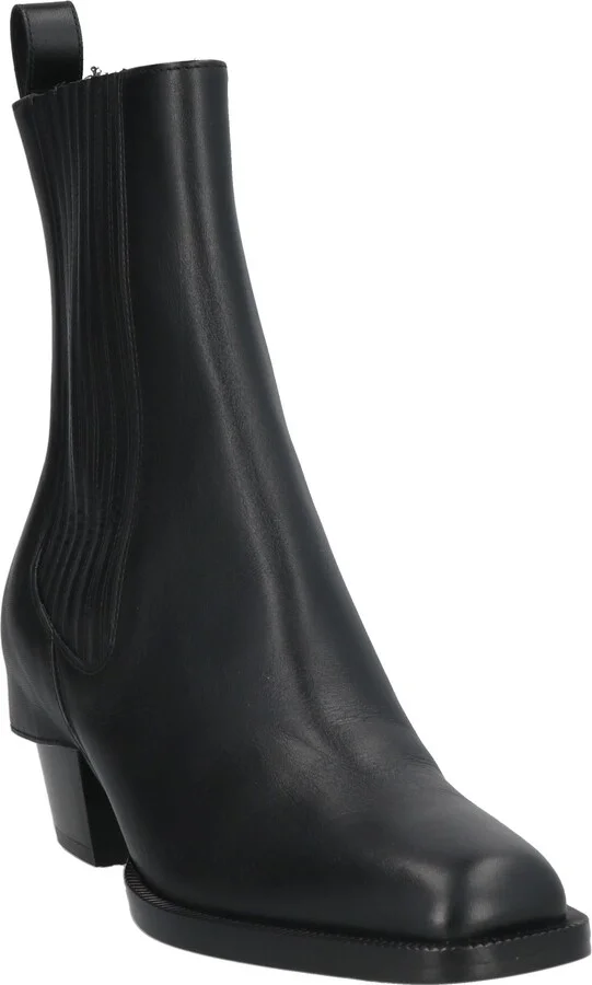 Fendi Woman Ankle boots - Image 4
