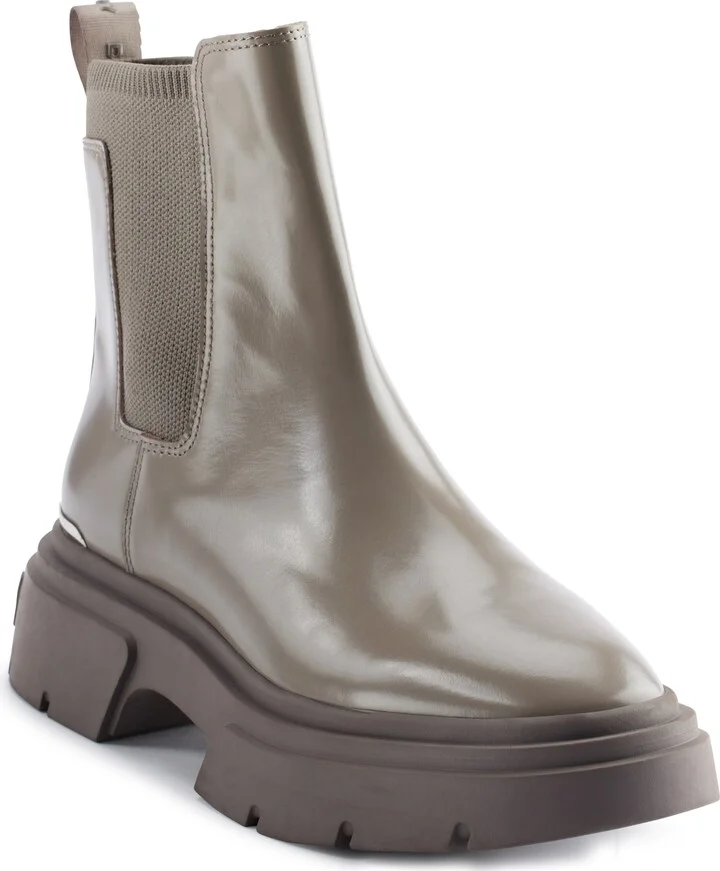 Fenella Lug Sole Chelsea Boot