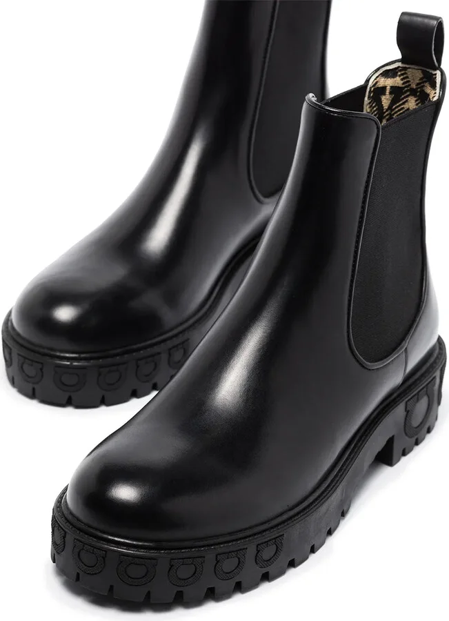 Ferragamo Gancini Logo Detail Chelsea Boots