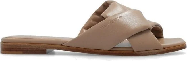 Ferragamo Knot Detailed Slip-On Sandals