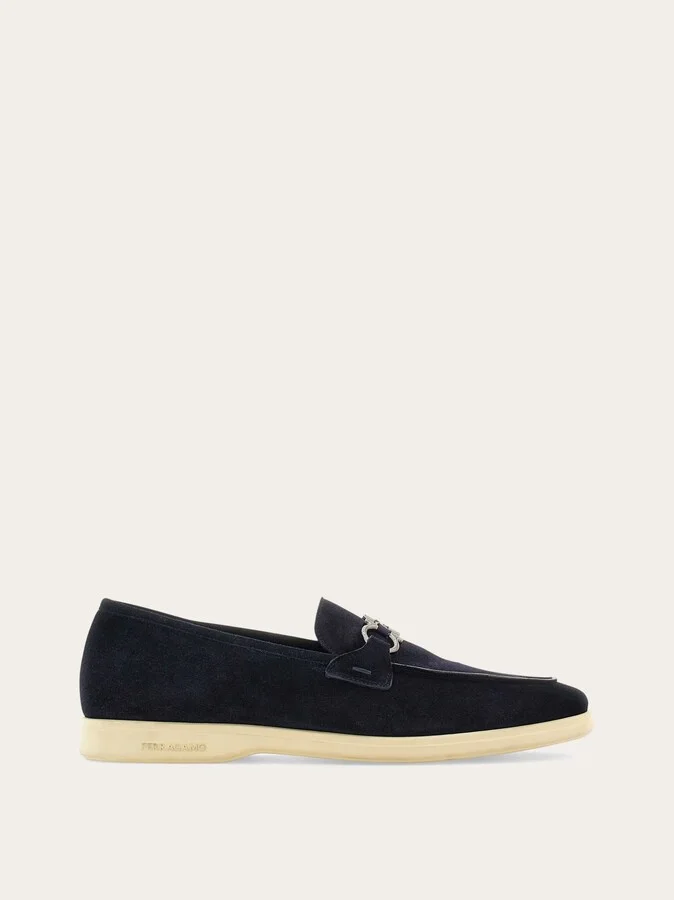 Ferragamo Men Casual loafer with Gancini ornament Blue