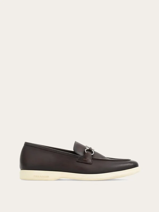 Ferragamo Men Casual loafer with Gancini ornament Brown
