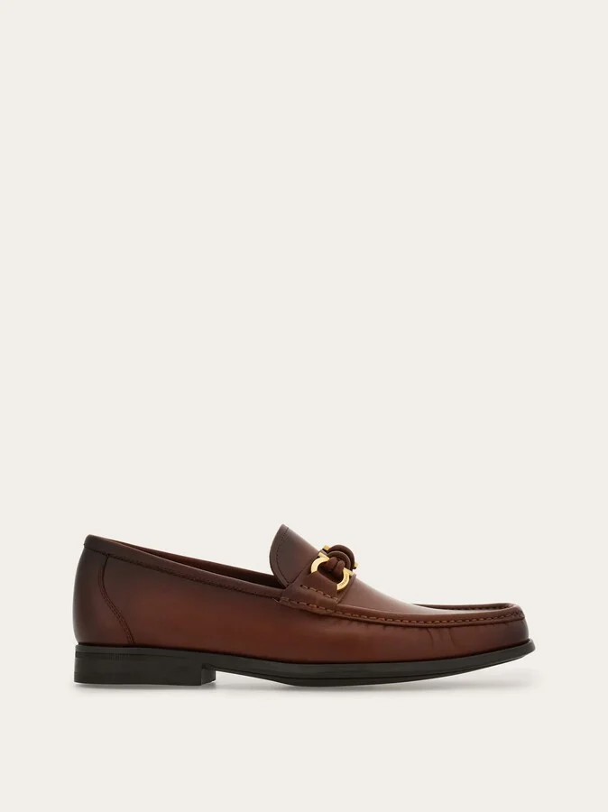 Ferragamo Men Gancini buckle loafer Brown