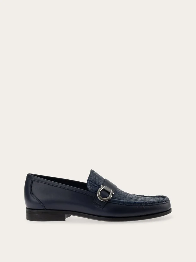 Ferragamo Men Loafer with Gancini ornament Blue