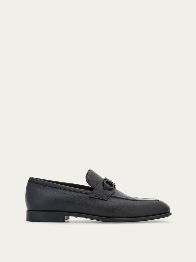 Ferragamo Men Moccasin with Gancini ornament Black