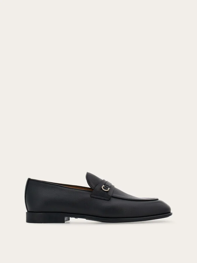 Ferragamo Men Moccasin with Gancini ornament Black