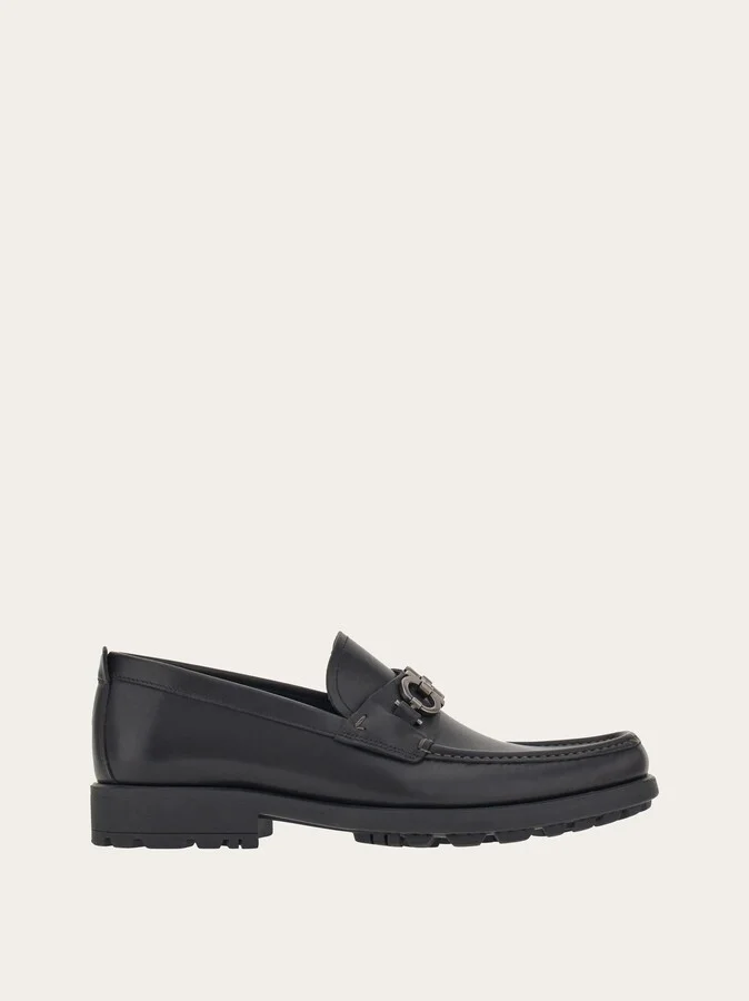 Ferragamo Men Moccasin with Gancini ornament Black
