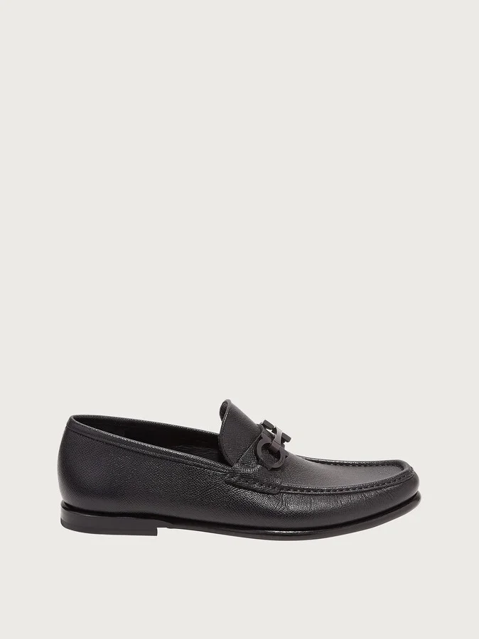 Ferragamo Men Moccasin with Gancini ornament Black