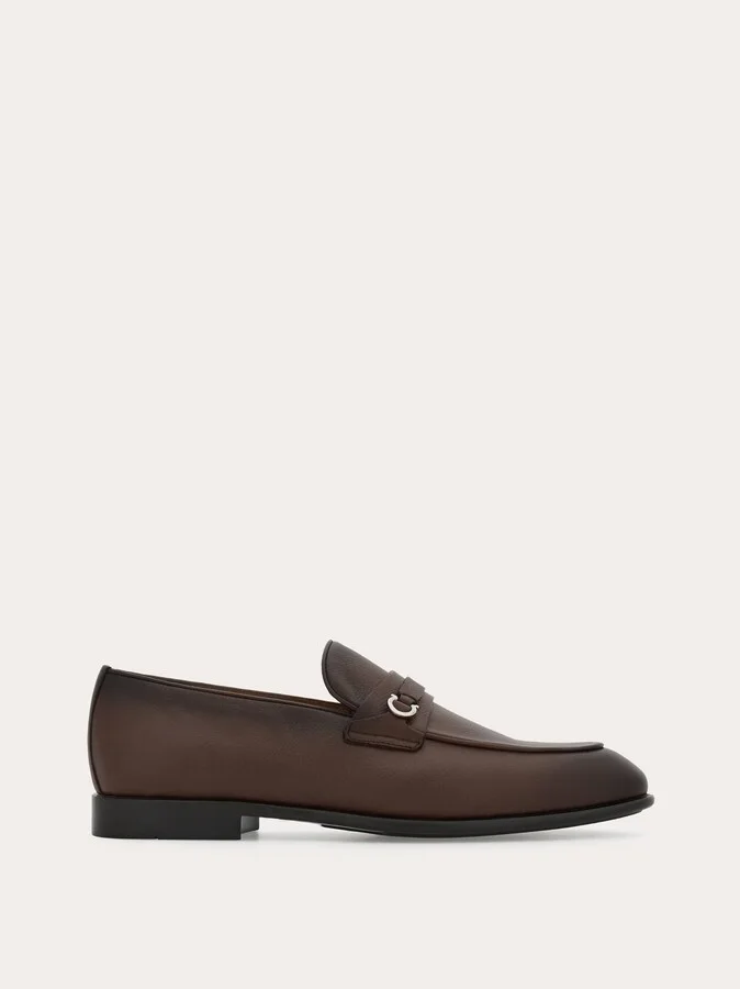 Ferragamo Men Moccasin with Gancini ornament Brown