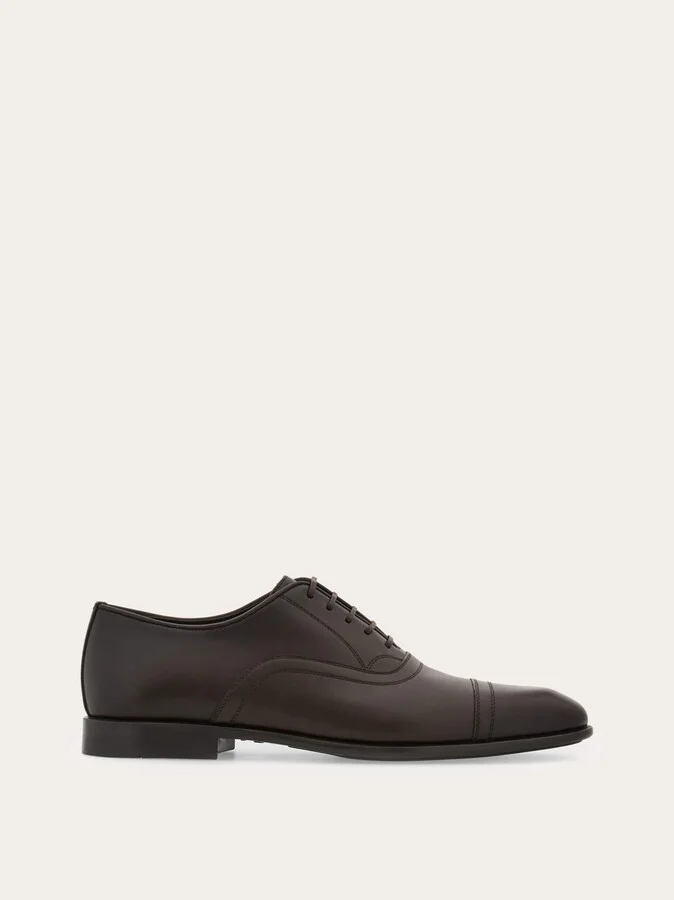 Ferragamo Men Oxford with wing-tips Brown