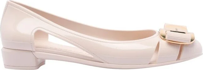 Ferragamo Nara Bow Detailed Puumps